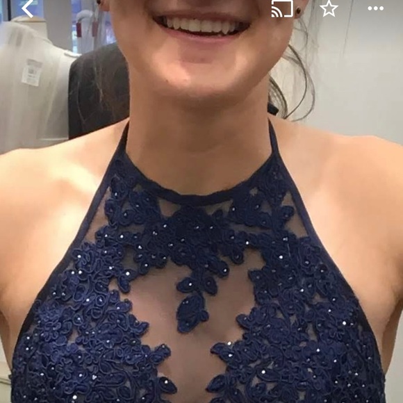 Prom dress - Picture 3 of 4